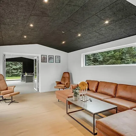 Lillesol - 1-3km From The Sea By Interhome