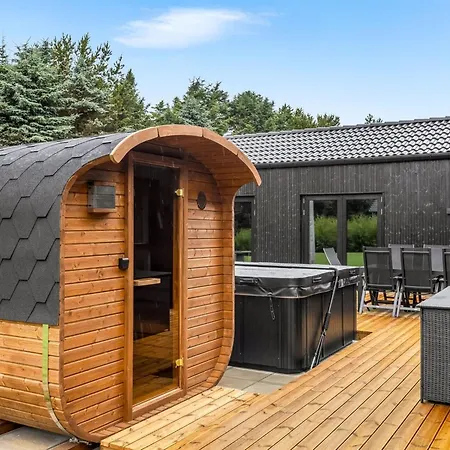 Lillesol - 1-3km From The Sea By Interhome * Hjørring