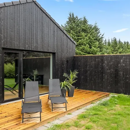 Ferienhaus Lillesol - 1-3km From The Sea By Interhome